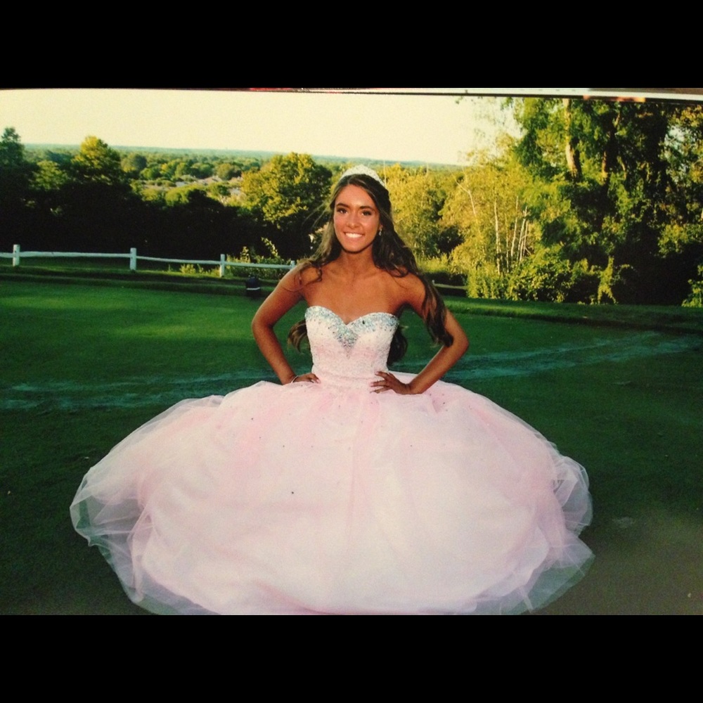 Sweet 16 gown